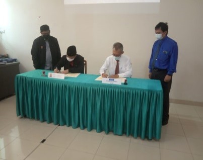 Penandatanganan MoU dan MoA Uvers Dan PII